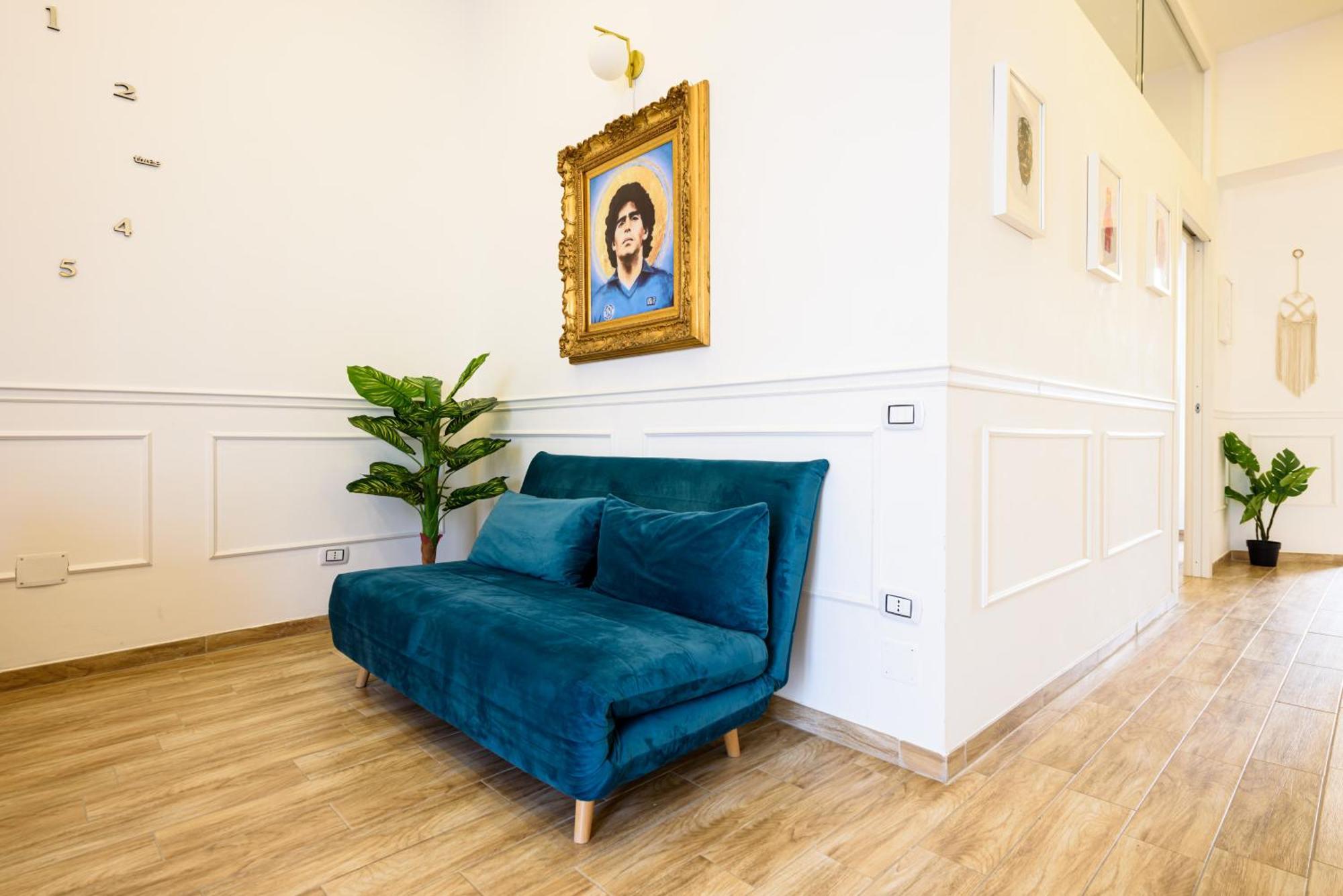 Luxury Apartment In Central City ナポリ エクステリア 写真