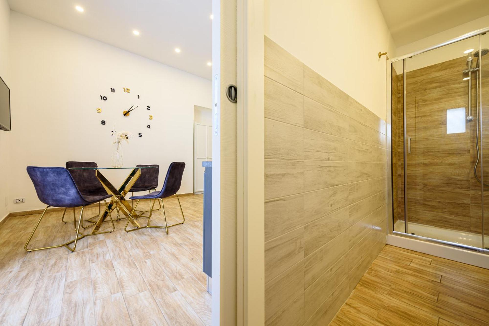 Luxury Apartment In Central City ナポリ エクステリア 写真