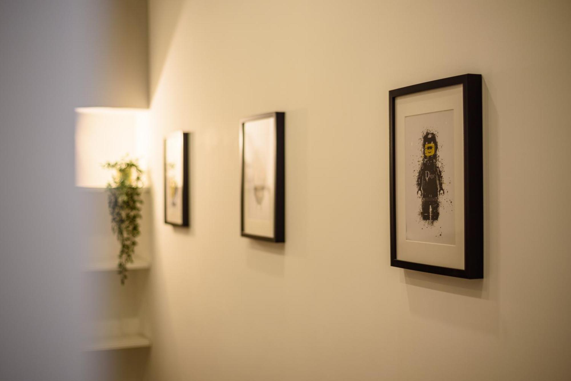 Luxury Apartment In Central City ナポリ エクステリア 写真